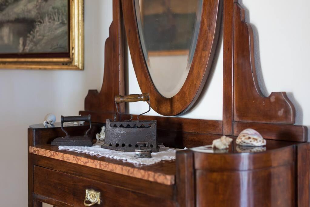 Top Floor Apartment Near Historic Fortino Catania Luaran gambar