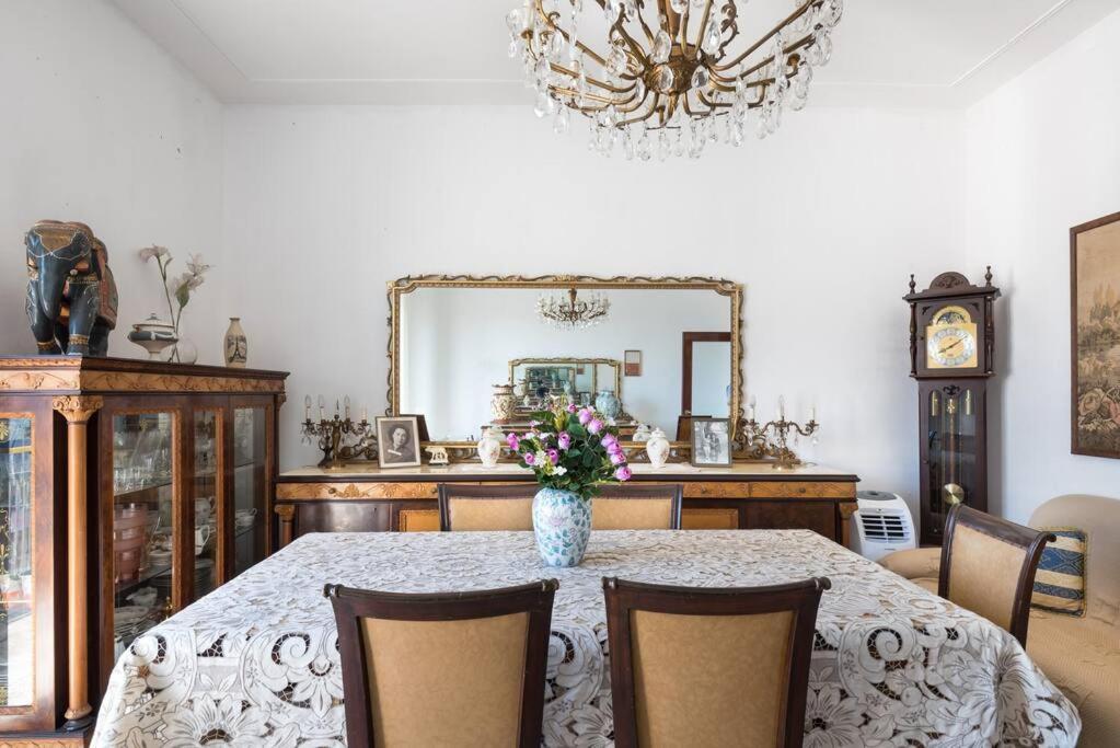 Top Floor Apartment Near Historic Fortino Catania Luaran gambar