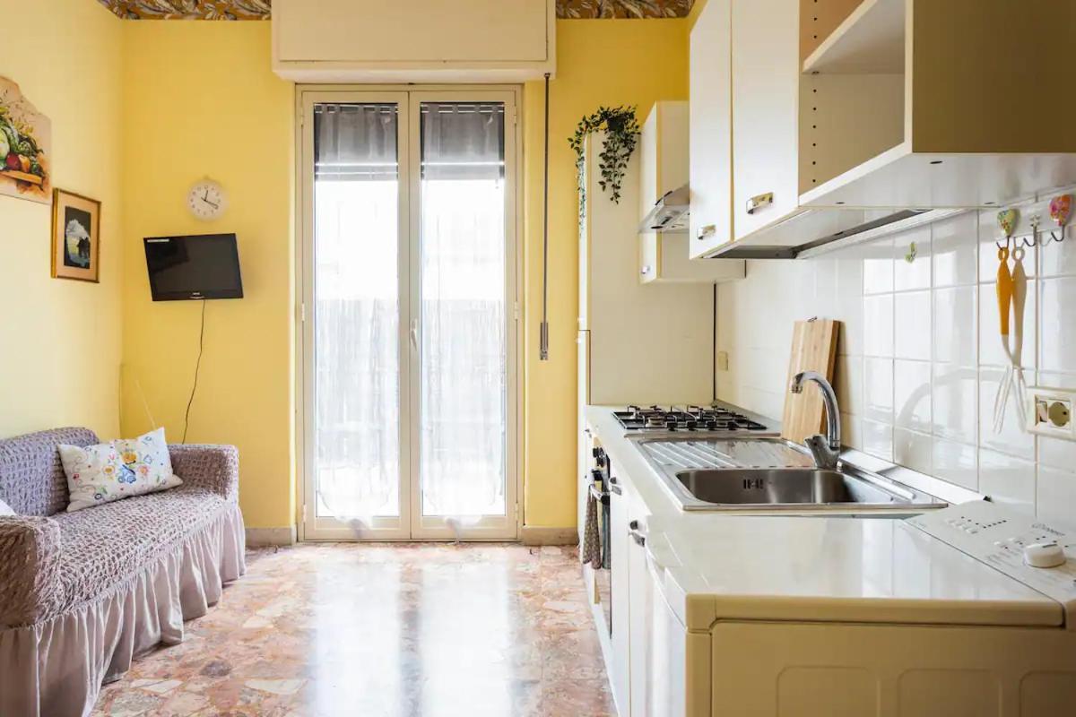 Top Floor Apartment Near Historic Fortino Catania Luaran gambar